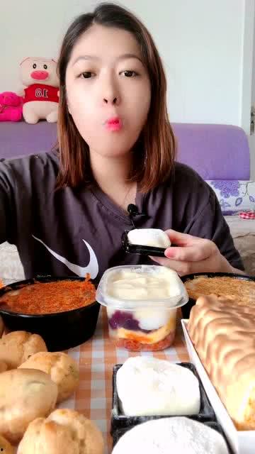 雪媚娘视频,甜蜜诱惑，冬日里的美味佳肴