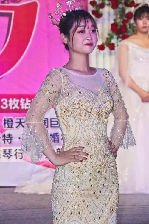 婚纱走秀视频,婚纱走秀惊艳瞬间回顾