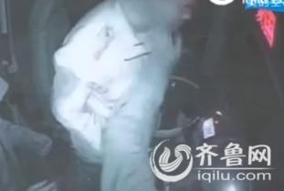 男人喝醉视频,揭秘男人酒后真性情瞬间