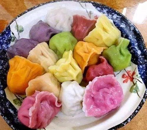 五彩饺子皮的做法视频,色彩斑斓的节日美食