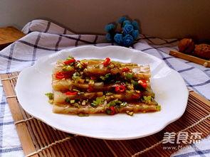 肉皮冻的做法视频,家常美味，简单易学