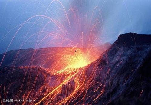 火山为什么会爆发视频,揭秘地下熔岩喷涌的秘密
