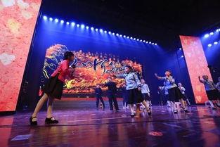 功夫宝宝棒棒棒舞蹈视频,萌动舞步，活力四射的童年风采