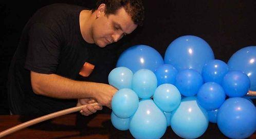 气球制作视频,轻松掌握创意气球艺术技巧