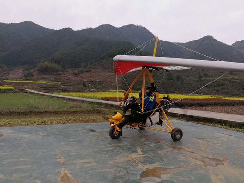 滑翔机视频,滑翔机飞行视频精彩瞬间回顾